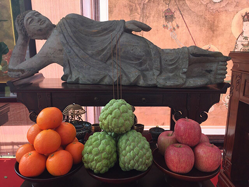 明朝時代先由斯力蘭卡寺廟普供養