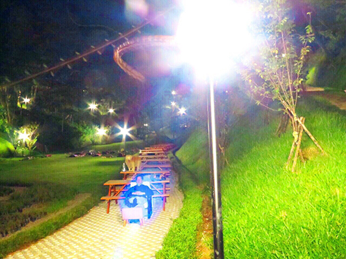 中村尚雄醫學博士,及與會者受䕃彌勒藍寶法輪庇護,及自性光普照。