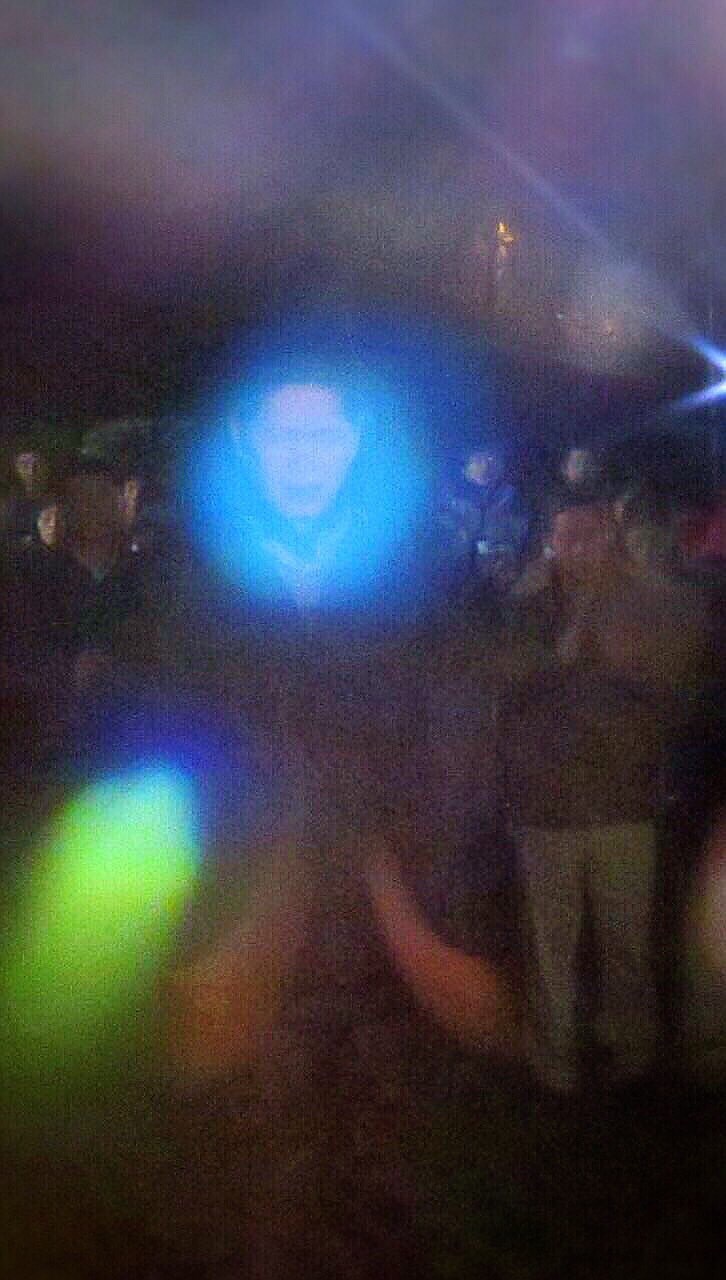 天災地變,從冷茫無辜的表情看背後!
